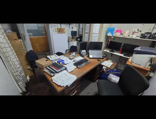 OFFICE FOR SALE IN PIETERMARITZBURG CENTRAL